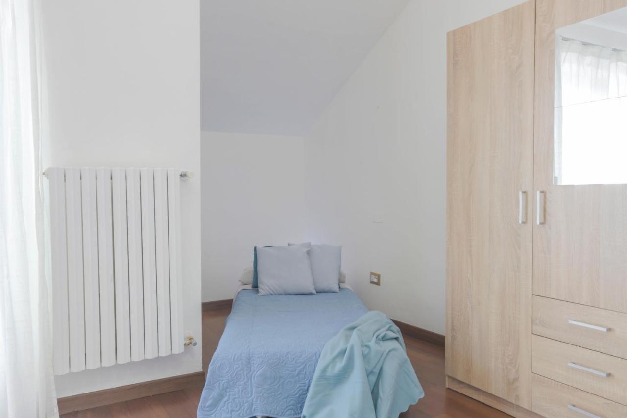 Appartamento Nolo Uptown Milano Esterno foto