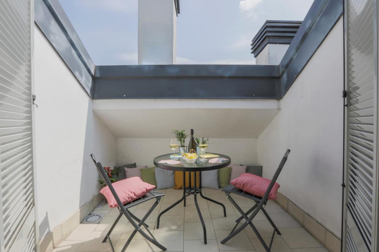 Appartamento Nolo Uptown Milano Esterno foto