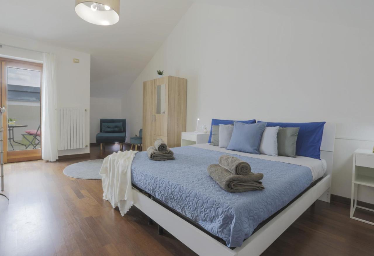 Appartamento Nolo Uptown Milano Esterno foto